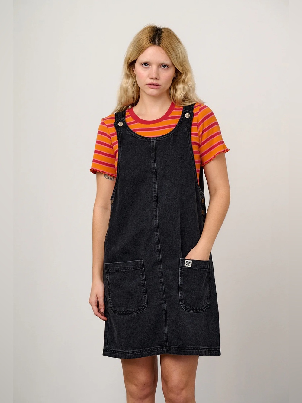 Lucy & Yak Layla - Mini Denim Dress in Washed Black - UK 8 US 4